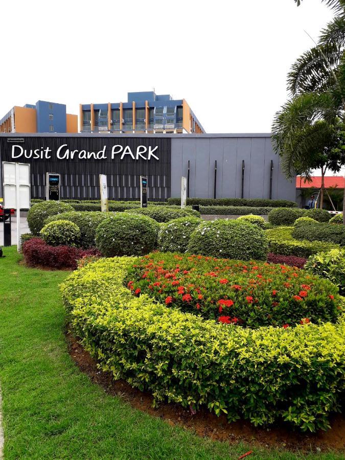 Dusit Grand Park Condo Pattaya Luaran gambar